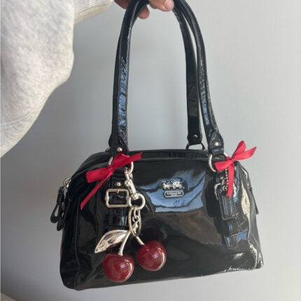 VINTAGEFIND™ y2k coach mini madison satchel handbag 🍒