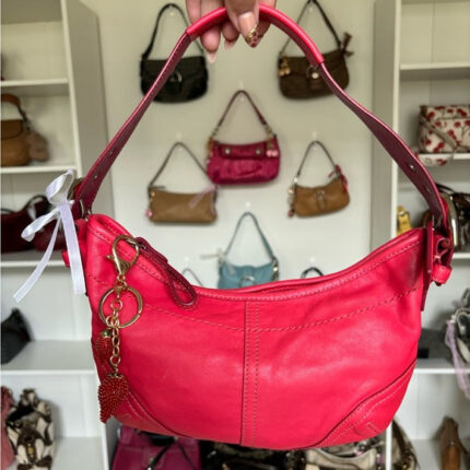 VINTAGEFIND™ y2k coach hobo pink fushia leather