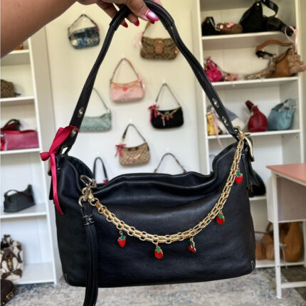 VINTAGEFIND™ y2k coach black leather hampton shoulder bag 🍒